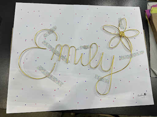 Rosehenry Wire Art - Thumbnail
