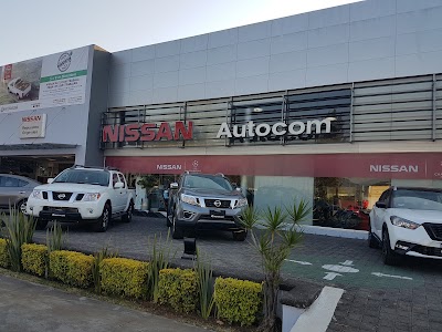 Photos of NISSAN URUAPAN