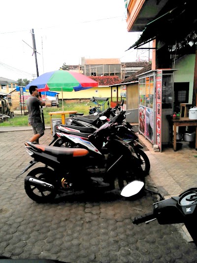 Photos of warung MD(MIKI DESI)