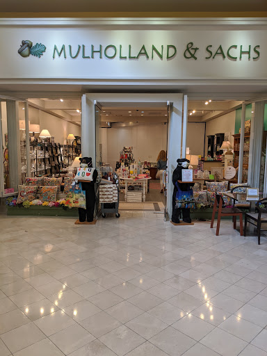 Mulholland & Sachs - Thumbnail