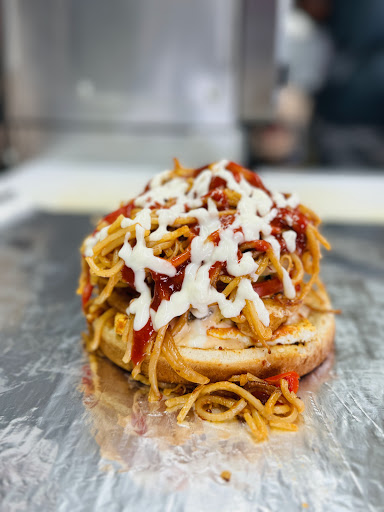 Moon Pizza - Visual