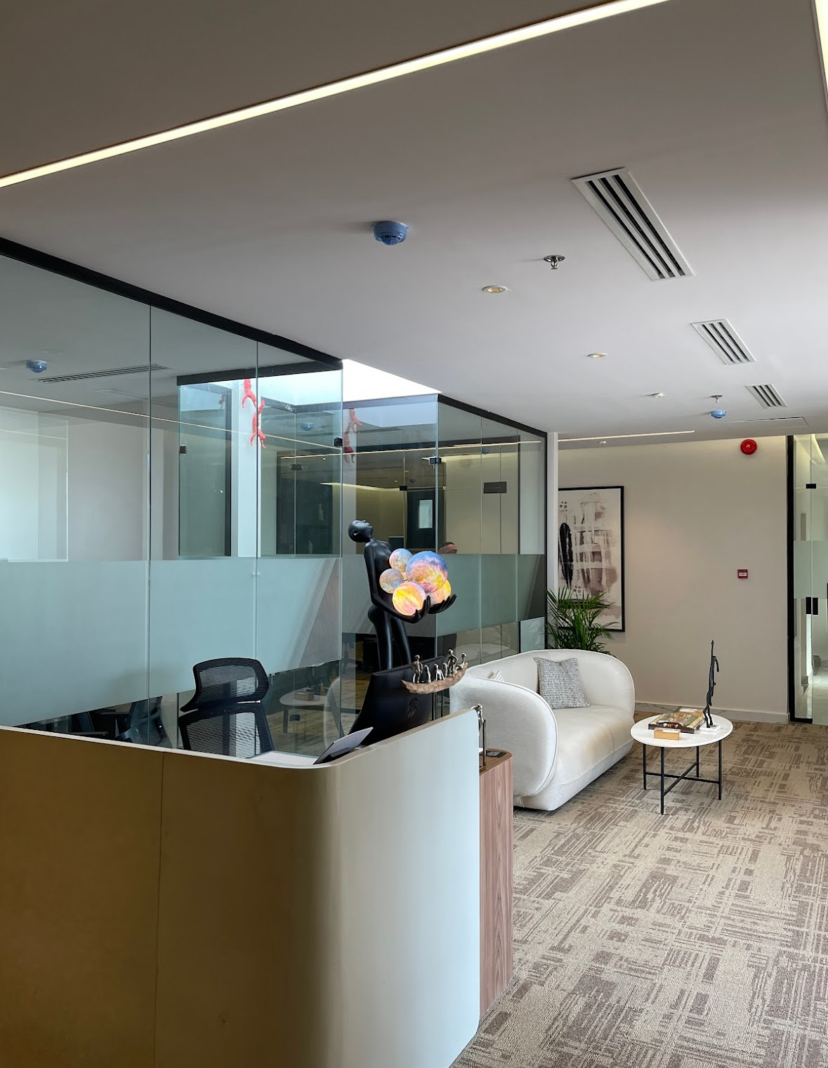 الاخصائية ليلى الشايع- الدور السادس - صورة 2