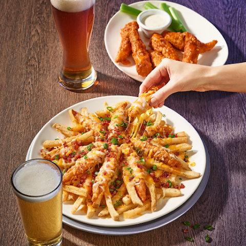 Miller's Ale House by null