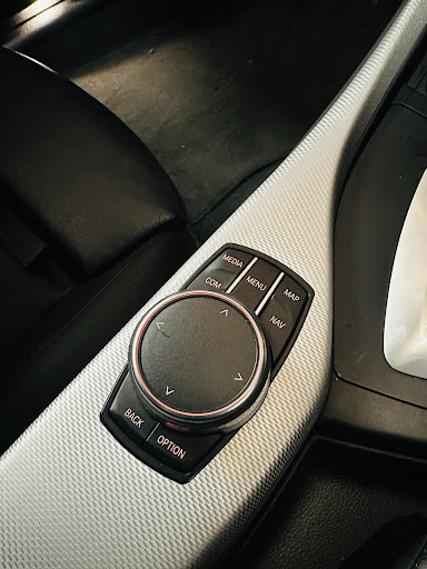 In Car Techie Gallery - United Kingdom