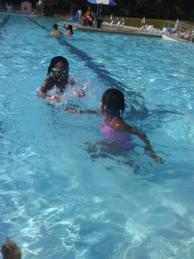Dix Hills Park Pool - Thumbnail