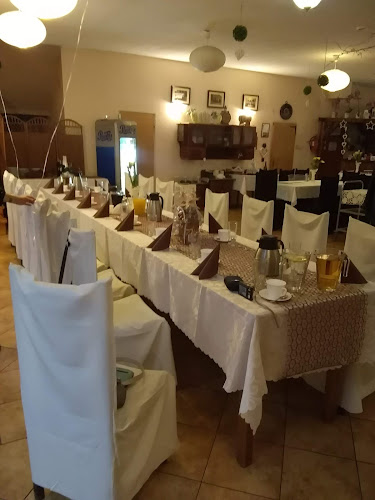 Dębowa Przyjęcia Korytka Mięsne Catering Katowice - Restauracja