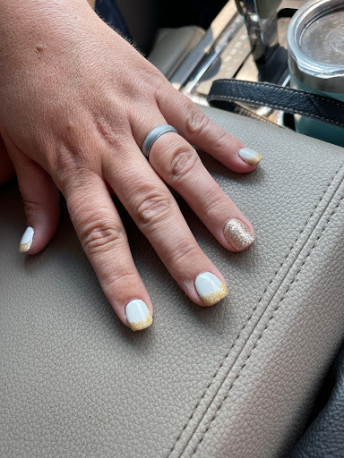 K T Nails & Spa - Thumbnail