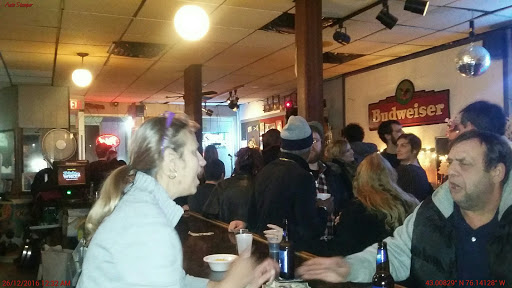 Rooters Tavern - Thumbnail