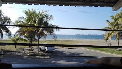 bar