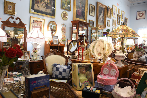 Fran’s Interior Treasures - Thumbnail