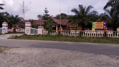 Photos of SDN 011 Air Emas
