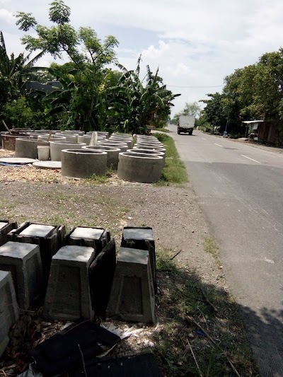Photos of Tompe Tegong