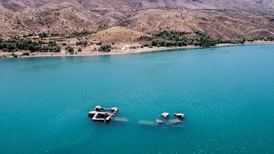 Hazar Lake