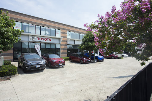 Toyota Rivauto Cantù - Thumbnail
