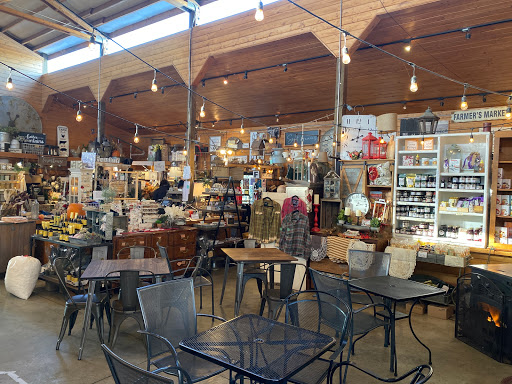 High Country Orchard - A Greenbluff Farm and Wedding Venue - Thumbnail
