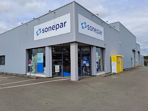 Photo n°1 de SONEPAR à Vire Normandie (Magasin de matériel électrique)