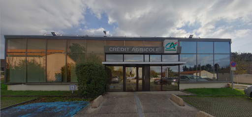 Avatar par défaut pour Credit Agricole Lussac-Les-Chateaux