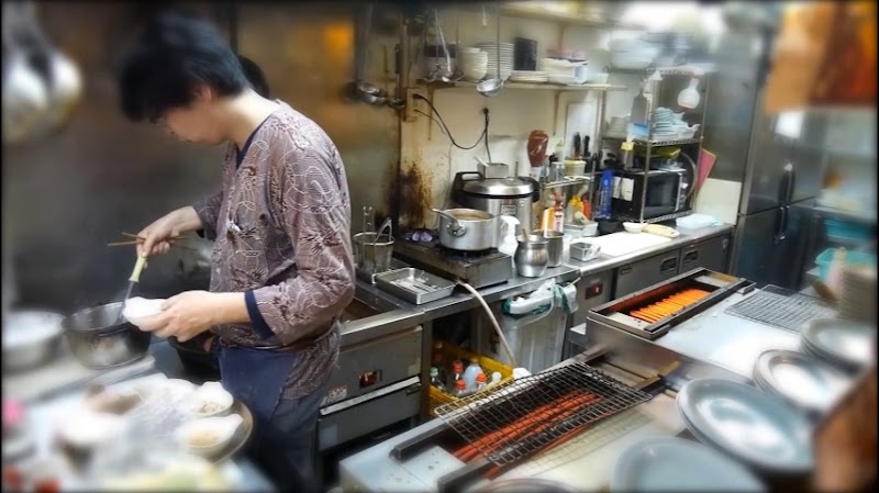 もつ焼きエビス参 祖師谷店