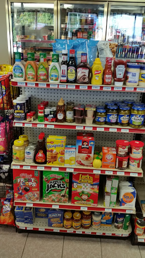 Gulf Gas station Friendly food mart - Thumbnail