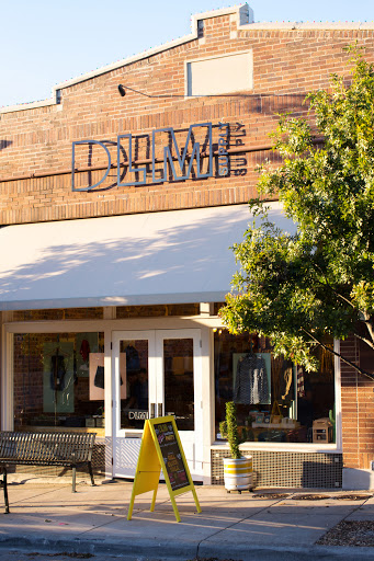 DLM Supply - Visual