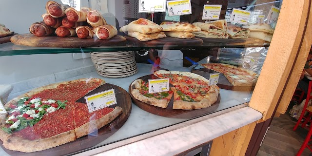 Pizzeria Totò atto II