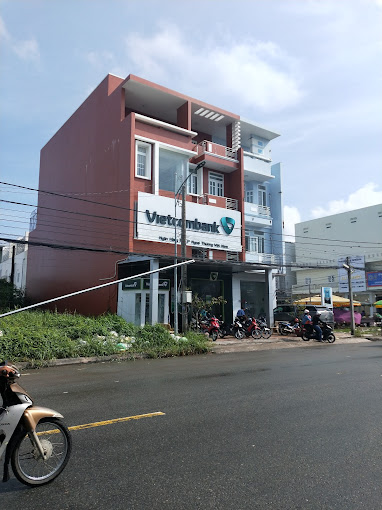 Ngan Hang Vietcombank, 239 QL1A, Hộ Phòng, Giá Rai, Bạc Liêu