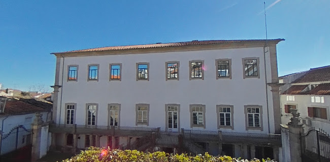 Avaliações doMuseu Cargaleiro em Castelo Branco - Estacionamento