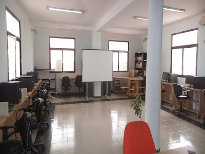 Photos of Library Municipal Chabout Abdelkrim Quote 40 Hectare Jijel