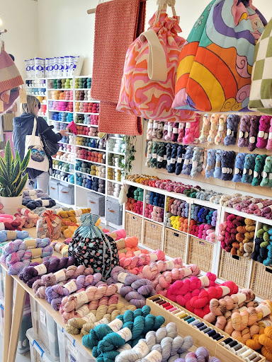 Maker Maker Store - Visual