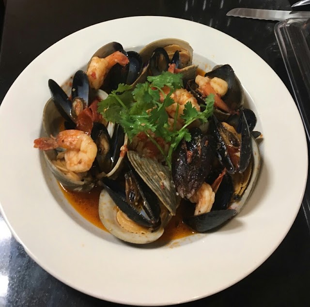 Theo's Cozy Corner Restaurant