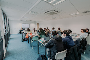 Photo n°12 de DEA - Le Puy Business School à Le Puy-en-Velay (Centre de formation)