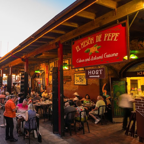 El Meson De Pepe's Restaurant & Bar by null