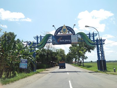 Photos of Komplek Pergudangan Butuh