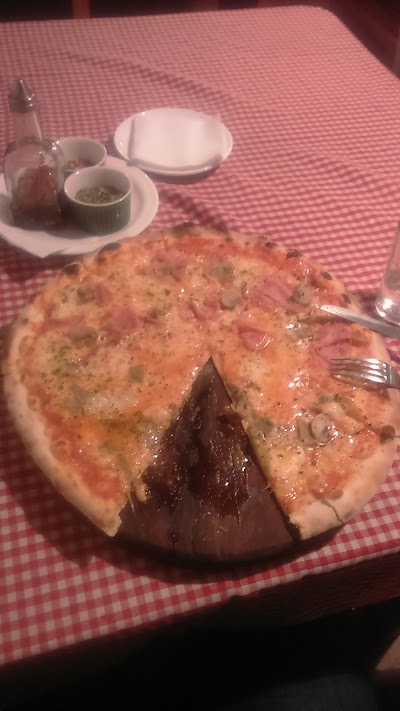 Photos of Pomodoro Rosso