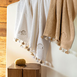 Photo n°8 de Carré Blanc - St Malo à Saint-Malo (Magasin d'ameublement et de décoration)