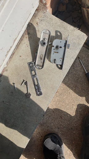 A2Key Locksmiths - Visual