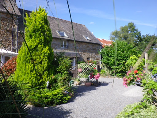 Photo de The Originals Hotels Le Lion d'Or St Brice à Saint-Marc-le-Blanc (35460)