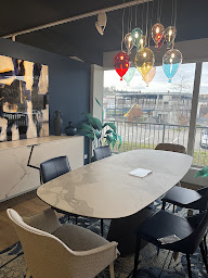 Photo n°32 de L'Univers du Meuble - Meubles Royer - Le Puy en Velay à Brives-Charensac (Magasin de canapés)