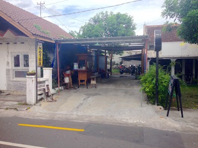 Photos of Cuci Motor & Angkringan Dimas