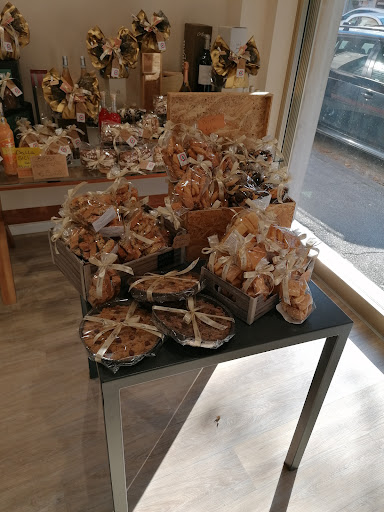La La Land Patisserie - Thumbnail