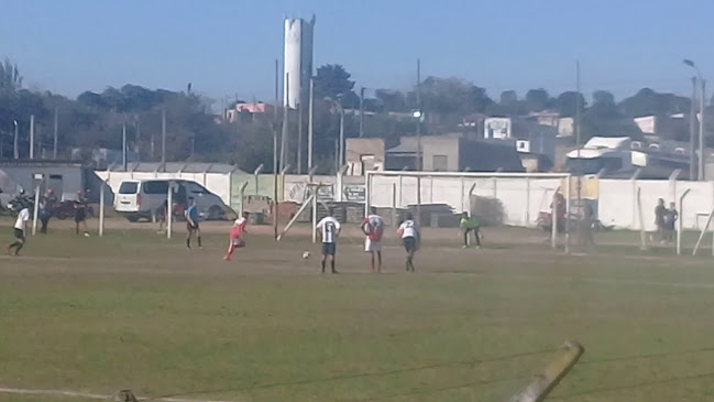 Opiniones de estadio club Central en Tacuarembó - Campo de fútbol