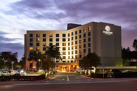DoubleTree by Hilton Hotel Irvine - Spectrum 90 Pacifica, Irvine, CA 92618, United States