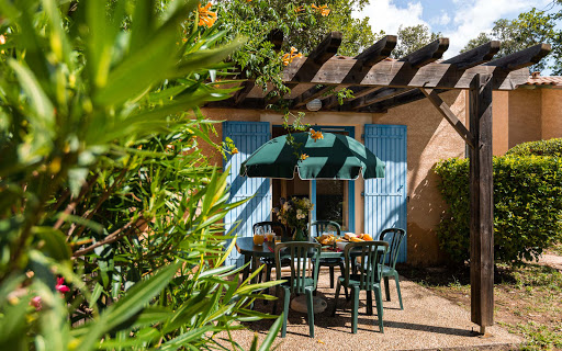 Photo de Lagrange Vacances - Les Mazets de Gaujac à Gaujac (30330)