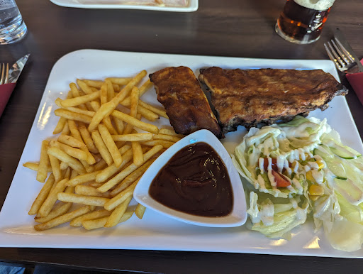 Butler's Café - Restaurant - Bar