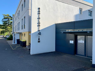 Photo n°1 de Imagerie médicale DUCLOUX Clinique Les Cèdres: radiologie, échographie, scanner, IRM à Brive-la-Gaillarde (Centre de radiologie)