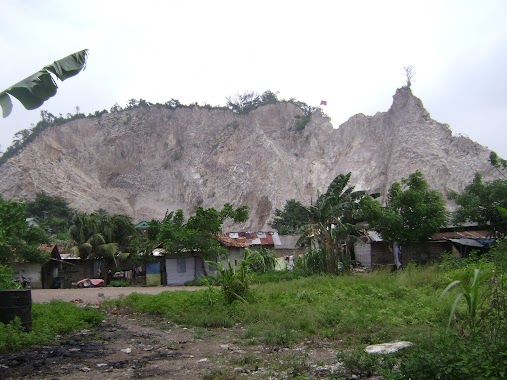 Gunung Kunyit, Author: Rumah Iqro Nusantara Permai