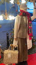 Photo n°11 de La Petite Boutique de Tallard by Brin De Couture à Tallard (Magasin de maroquinerie)