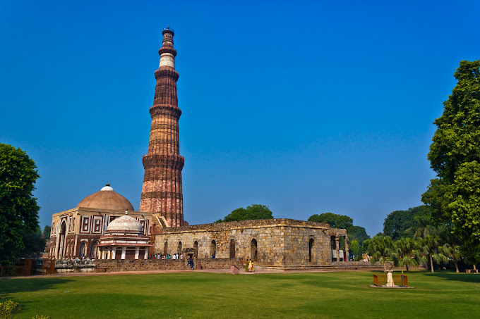Cafe and Restaurants near Qutub Minar