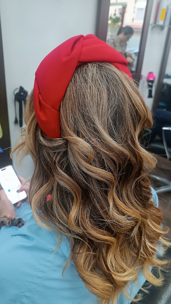 Peluquería y Estética Meral