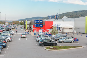 Photo n°3 de Centre Commercial Besancon Chalezeule à Chalezeule (Décorateur d'intérieur)